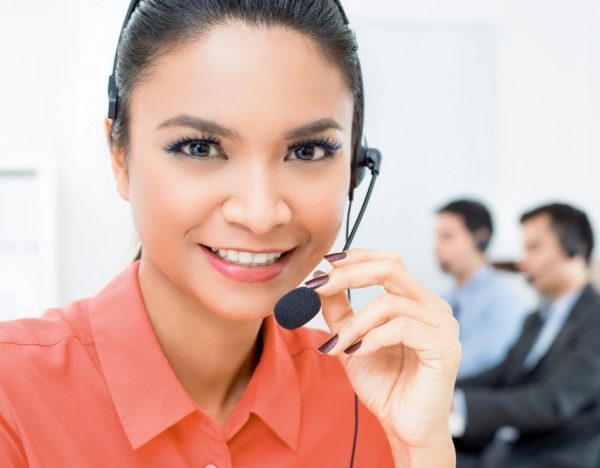 beautiful-asian-woman-telemarketing-customer-service-agent-working-call-center